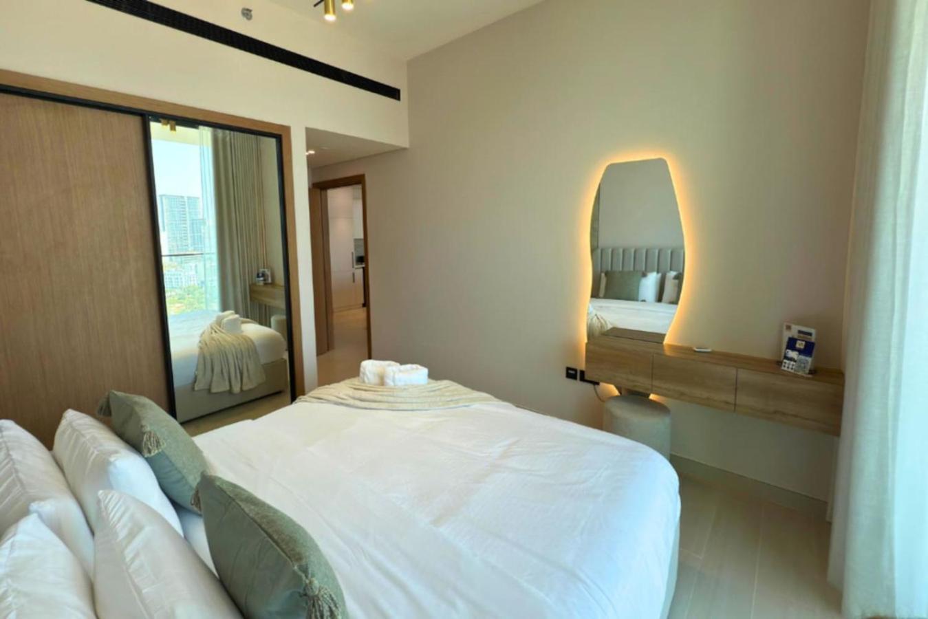 1 Bedroom Binghatti Venus, Jumeirah Village Circle Apartment Dubai