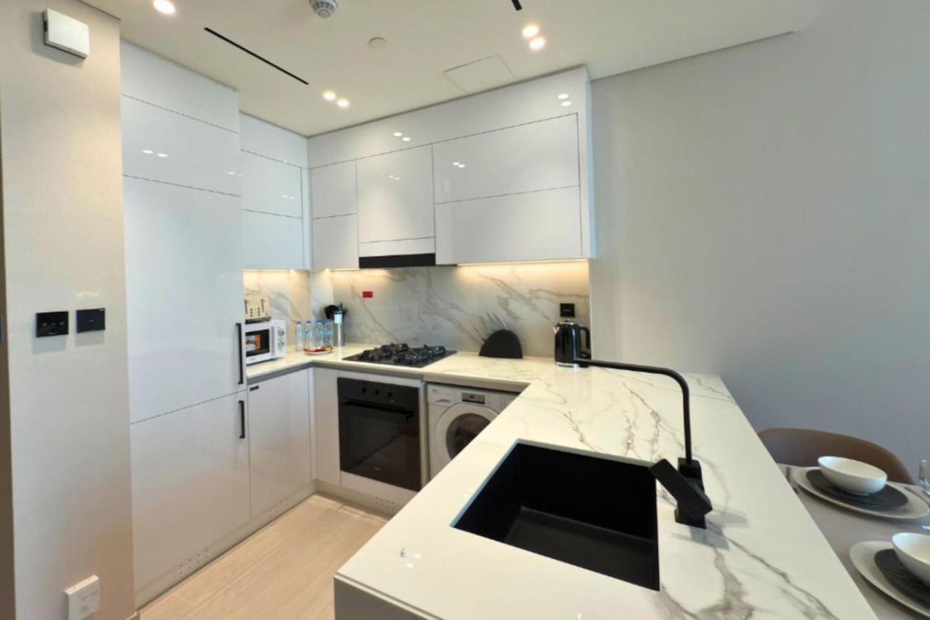 1 Bedroom Binghatti Venus, Jumeirah Village Circle
